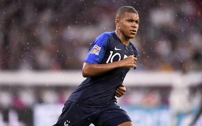 米兰电竞-于帕梅卡诺失误导致球队输球